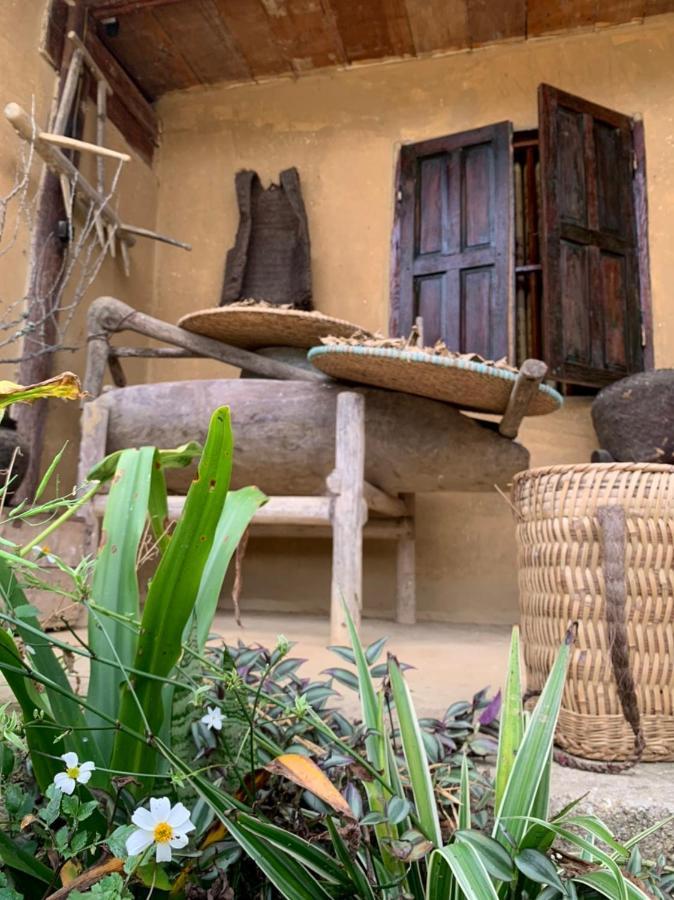 Dong Van Hmong Homestay Bagian luar foto